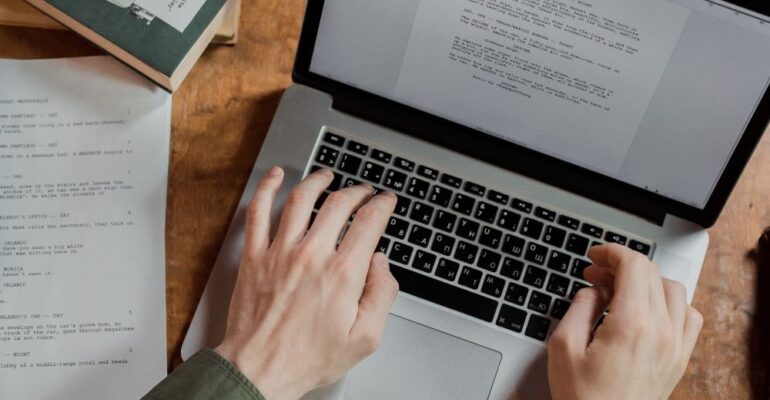 Πτυχιακές και Διπλωματικές