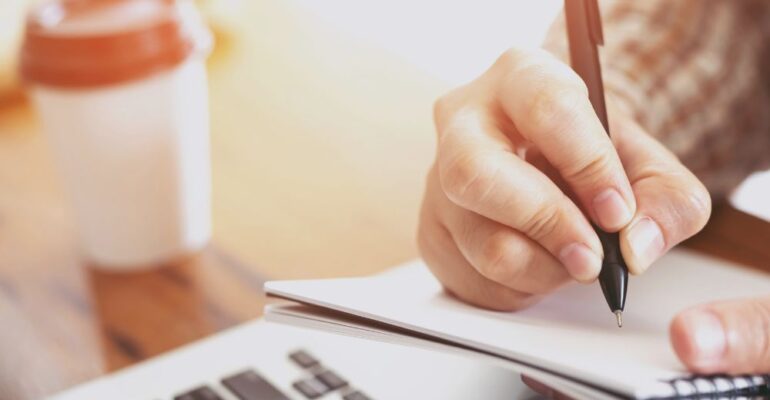 συγγραφή διδακτορικής διατριβής