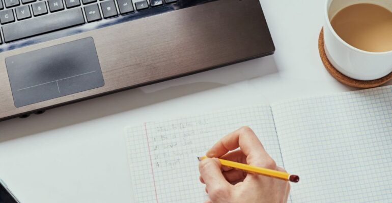 εργασίες ΕΑΠ