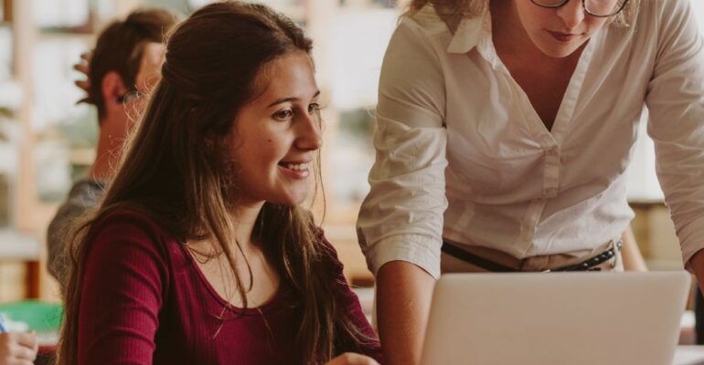 επιβλέποντα